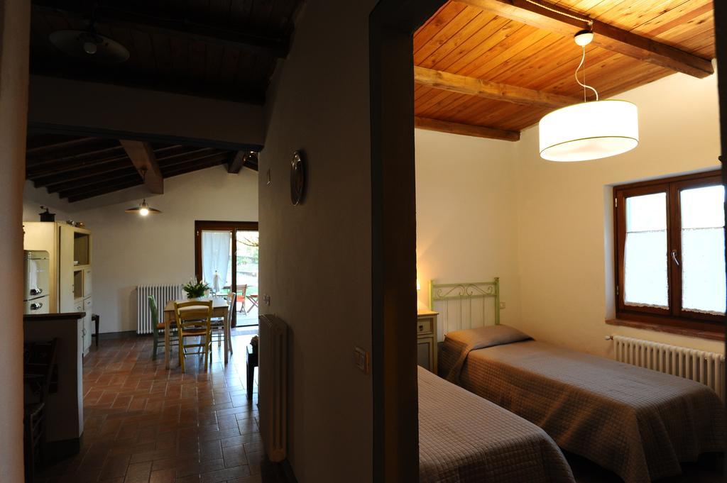 פופי Casa Camporino חדר תמונה