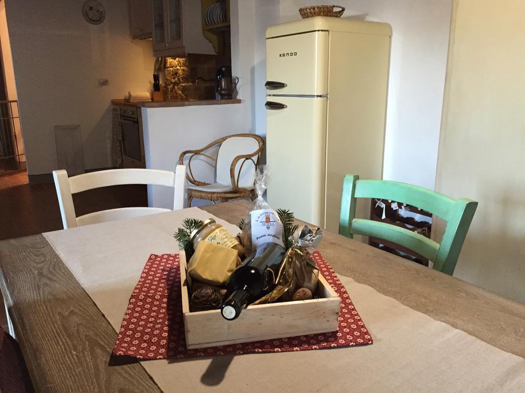 פופי Casa Camporino חדר תמונה
